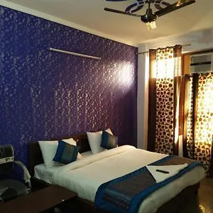 Hotel Airport Heights